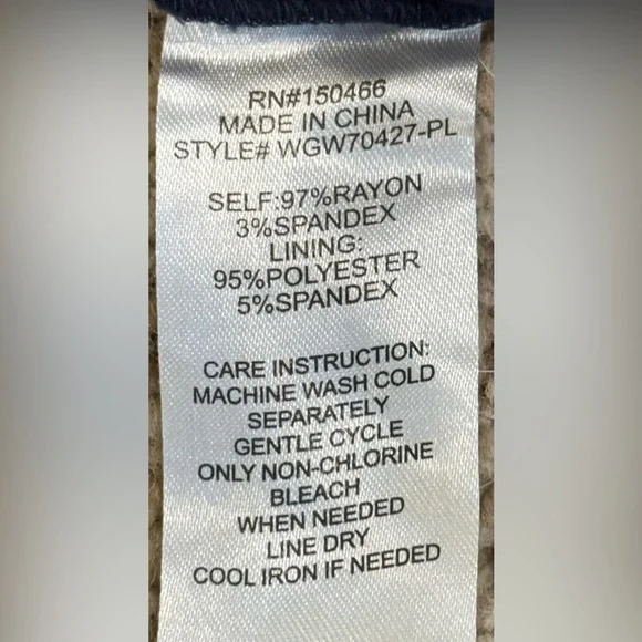 41 Hawthorn Navy Scalloped Romper 1X | Coastal Granddaughter Brunch Fall Outfit - Picture 9 of 12